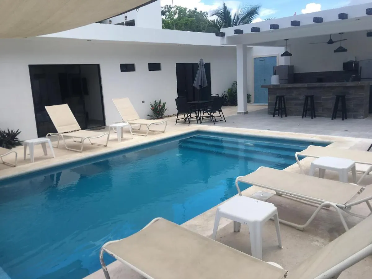 “La Villa Ross” Un Lugar Encantador Con Alberca